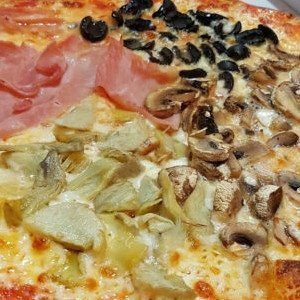 Pizza quattro stagioni