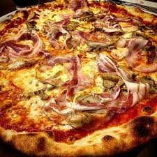 Salsa di pomodoro, Mozzarella, Porcini, Pancetta